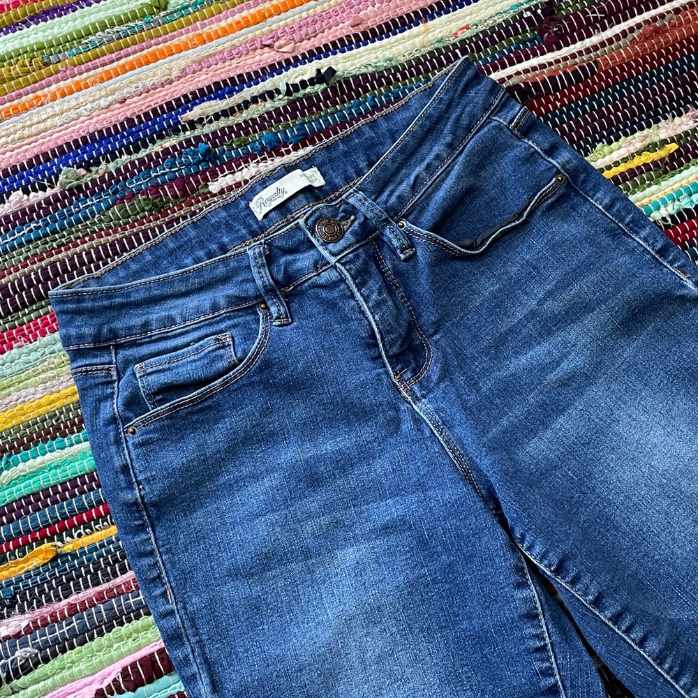 Royalty for Me Tummy Control Crop Jeans- #2027